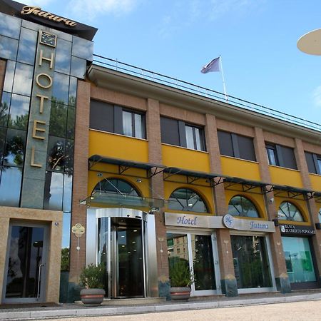 Hotel Futura Centro Congressi Neapel Exteriör bild
